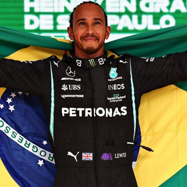 Formula 1: il ritorno del Re Lewis Hamilton