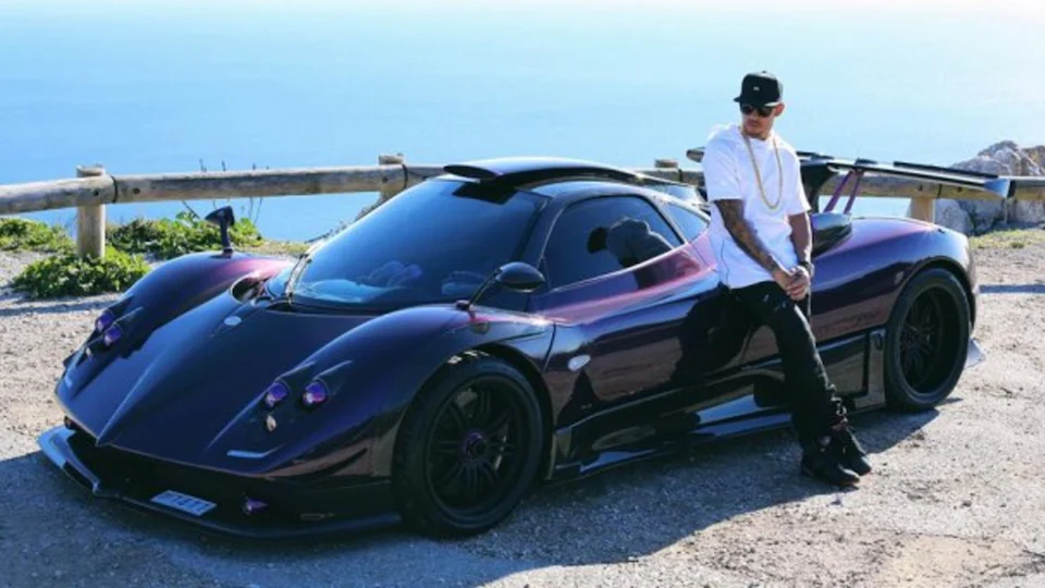 Hamilton e la Pagani Zonda