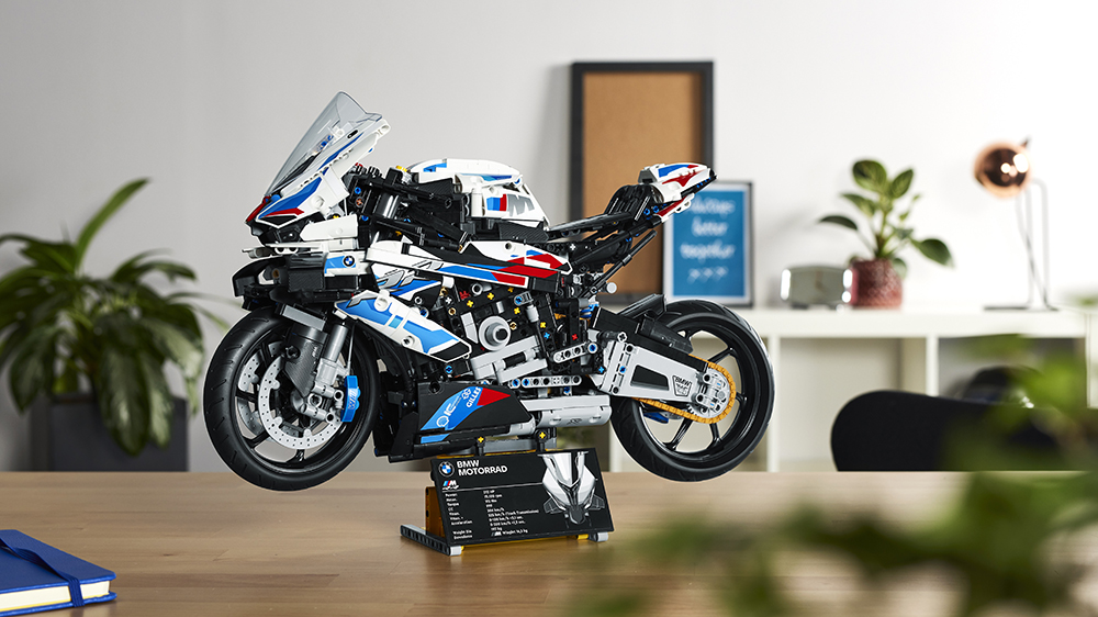 BMW M 1000 RR Lego