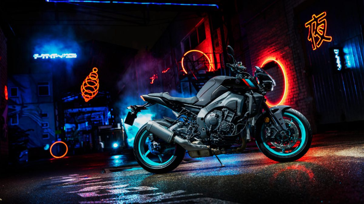 YAMAHA MT-10