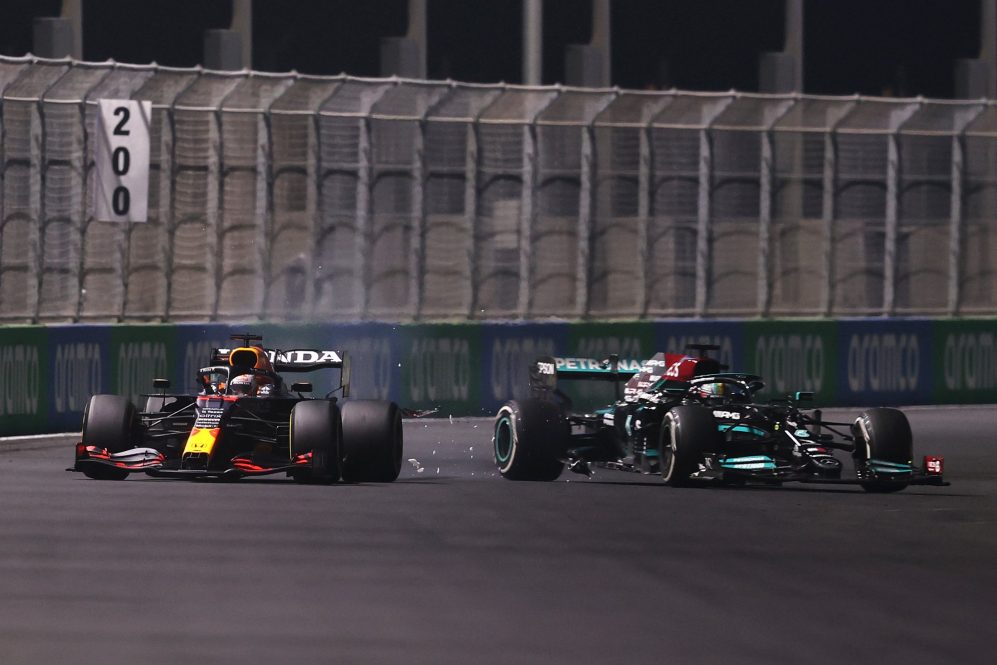 tamponamento Hamilton-Verstappen al GP dell'Arabia Saudita