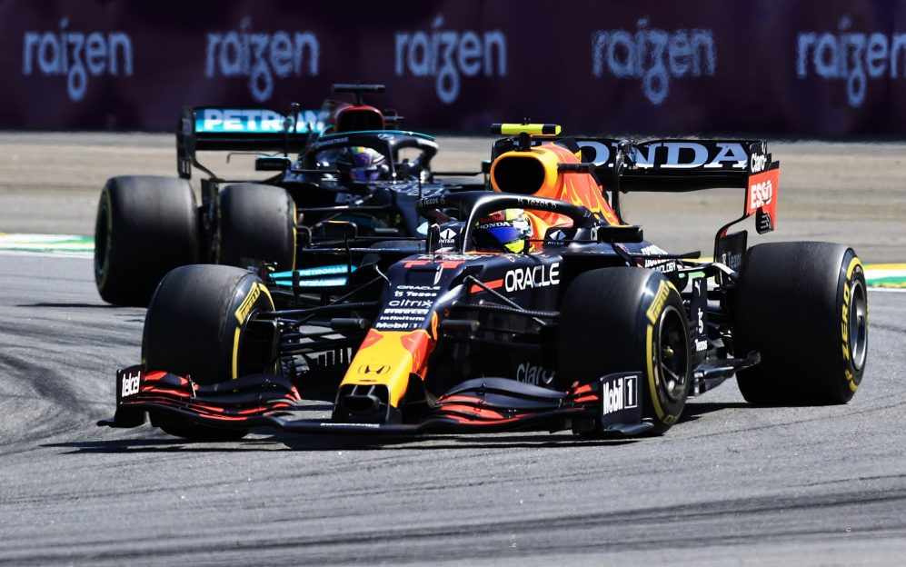 le monoposto di Hamilton e Verstappen