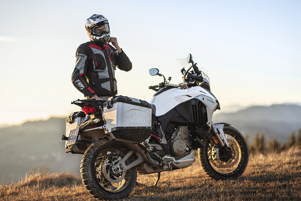 Multistrada V4 2022