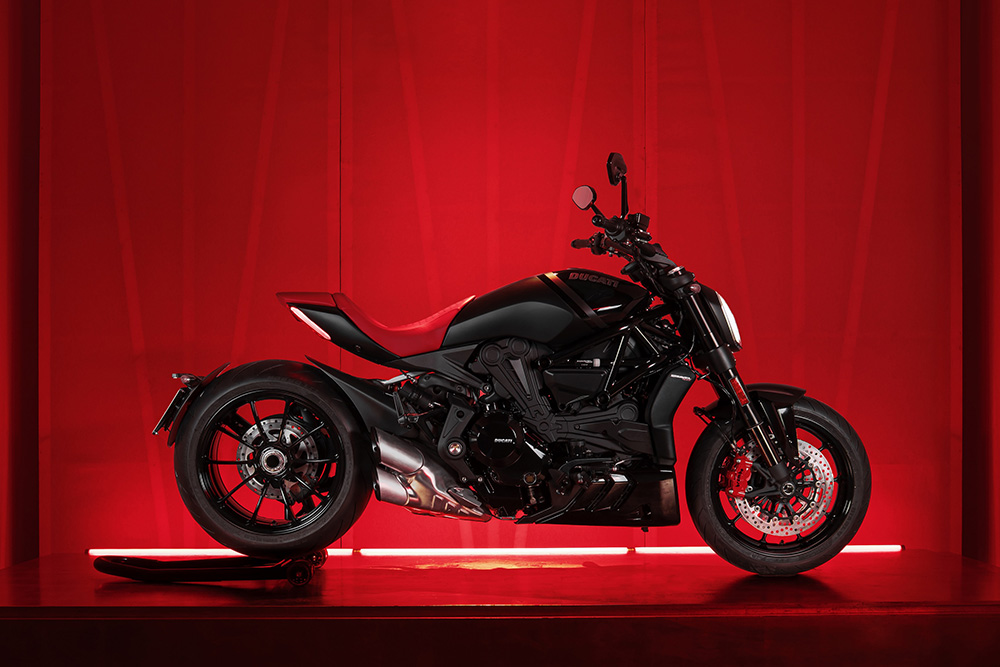 Ducati XDiavel Nera