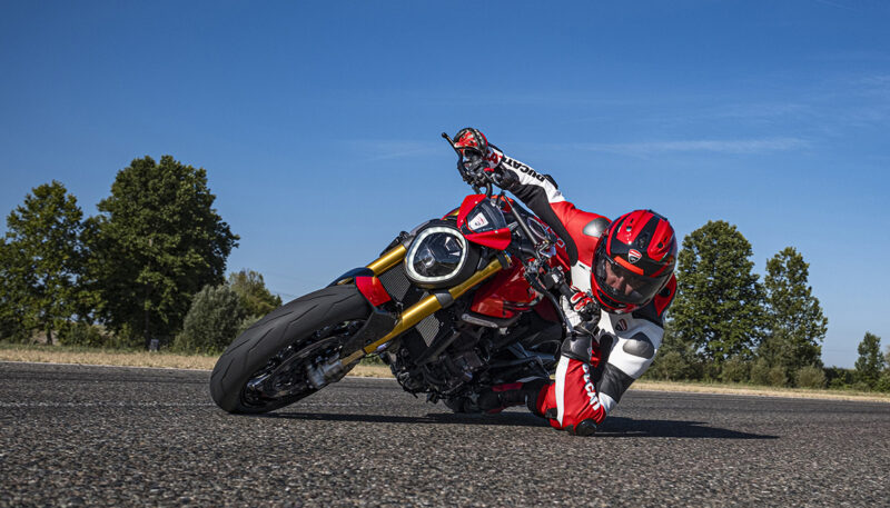 Ducati Monster SP: la Fun Bike per eccellenza