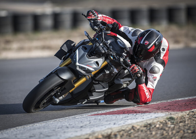 Ducati Streetfighter V4S 2023: pronta alla sfida PROVA