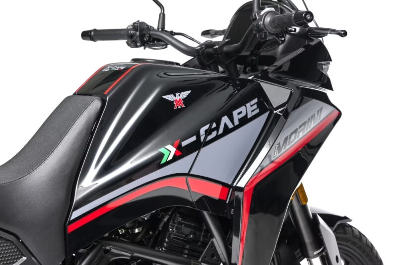 X-Cape 650 Black Ebony: the dark side of Moto Morini