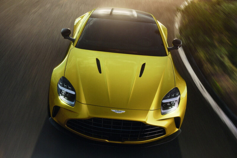 Aston Martin Vantage 2024: potenza, prestigio e divertimento