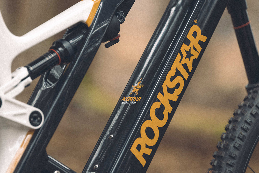 Mountain Cross MC4 Rockstar Edition