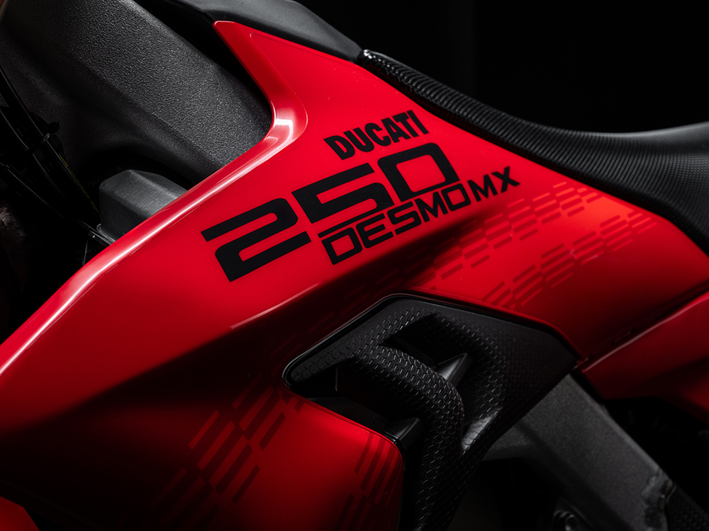 Ducati Desmo250 MX