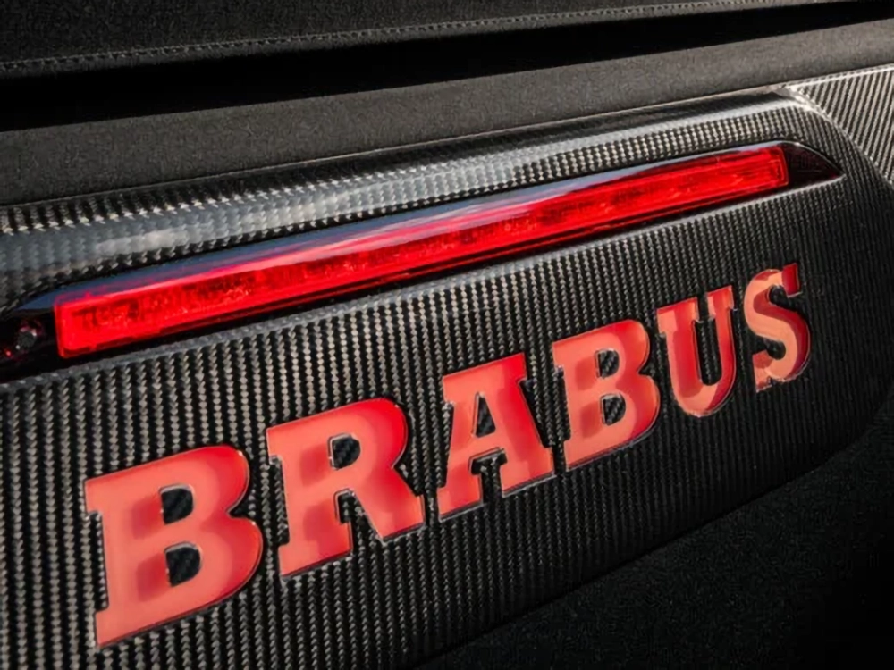 BRABUS 900 ROCKET EDITION CABRIO