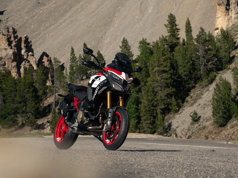 Multistrada V4 Pikes Peak