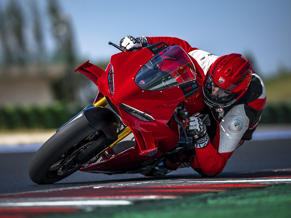 Ducati Panigale V4 2027