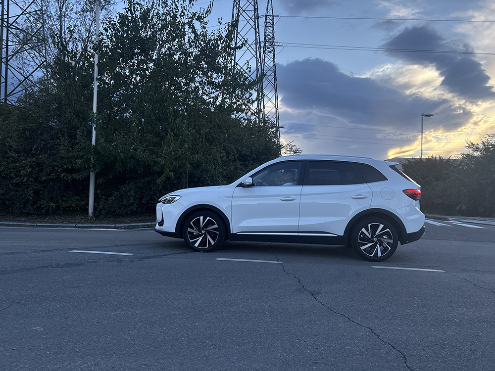 MG ZS Hybrid+