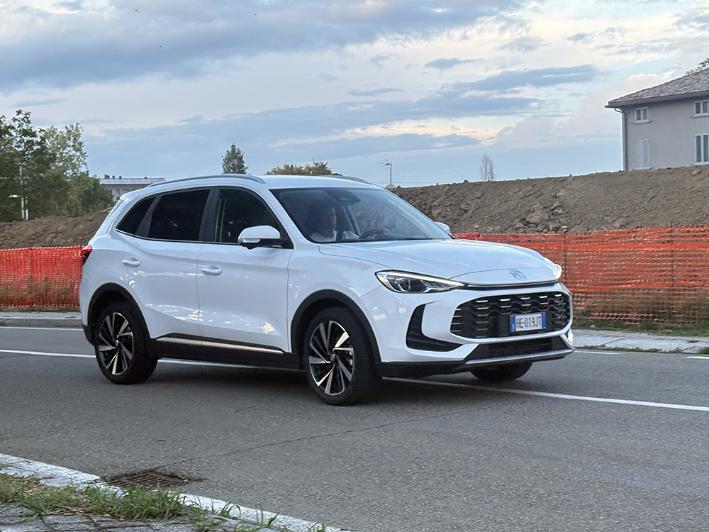 MG ZS Hybrid+